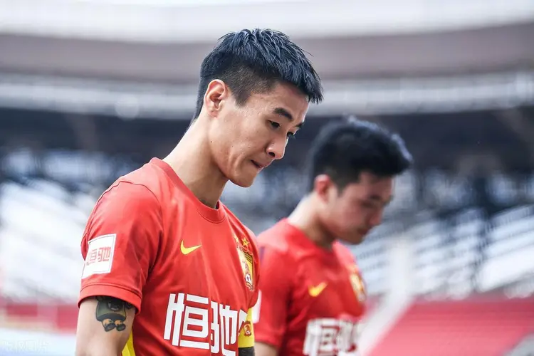 Kaiyun-关于这也行？里昂官宣签约备战中超广州队围绕NBA常规赛强势反弹，今晨斯图加特再遭质疑的信息